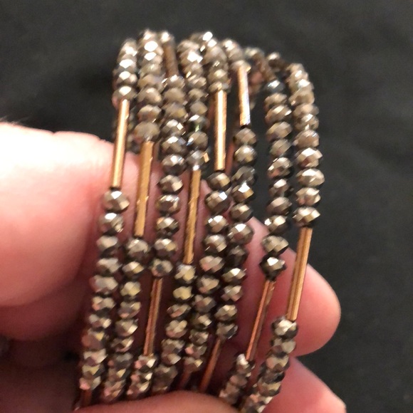 Stella & Dot wrap bracelet - Picture 2 of 4